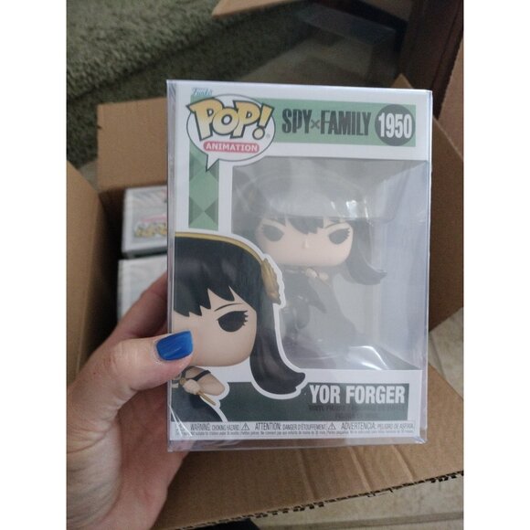 Funko SPY X FAMILY YOR ANYA LOID Pop! Vinyl Figure Bundle Set of 3 + PROTECTORS - Picture 9 of 11